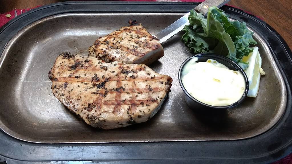 Scottys | restaurant | 5910 US-10, Ludington, MI 49431, USA | 2318434033 OR +1 231-843-4033