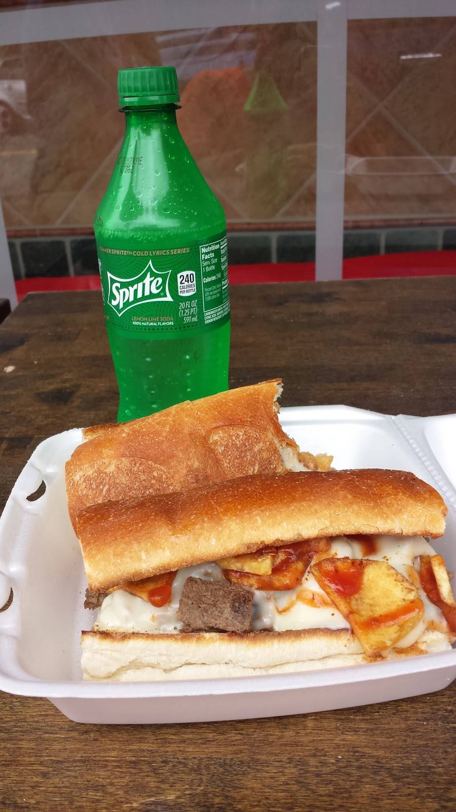 Villa Victoria Pizzeria | restaurant | 11 Park St, Montclair, NJ 07042, USA | 9737464426 OR +1 973-746-4426