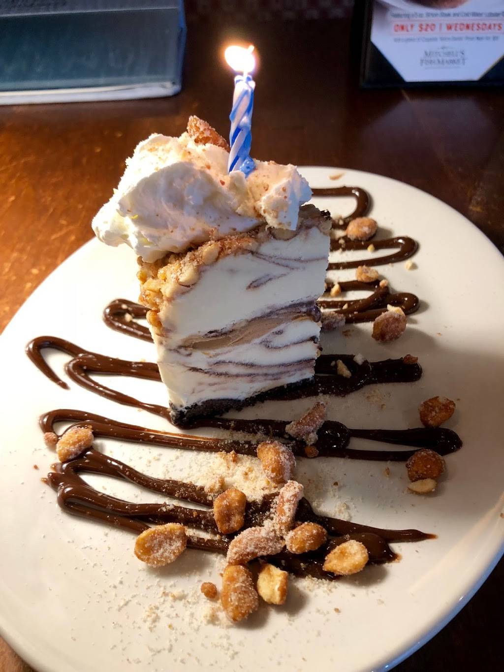 Mitchells Fish Market | restaurant | 28601 Chagrin Blvd, Woodmere, OH 44122, USA | 2167653474 OR +1 216-765-3474