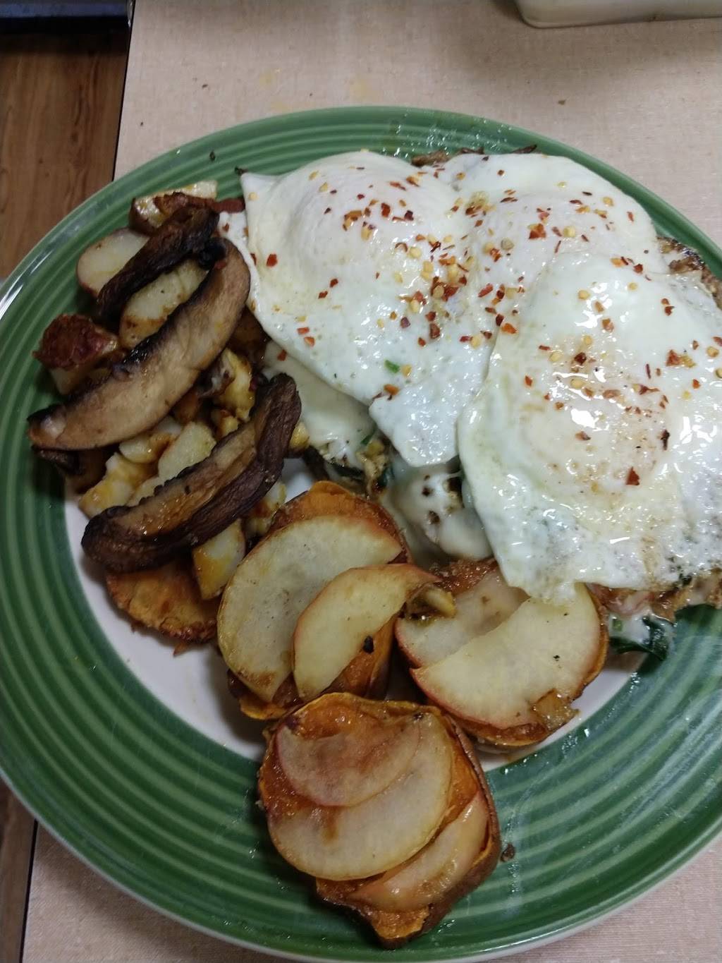 The Viking Grill | restaurant | 402 Wayne St, Niles, MI 49120, USA | 2696844175 OR +1 269-684-4175