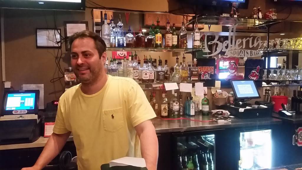 Bellerias Pizza - Hubbard | restaurant | 882 W Liberty St B, Hubbard, OH 44425, USA | 3305340700 OR +1 330-534-0700