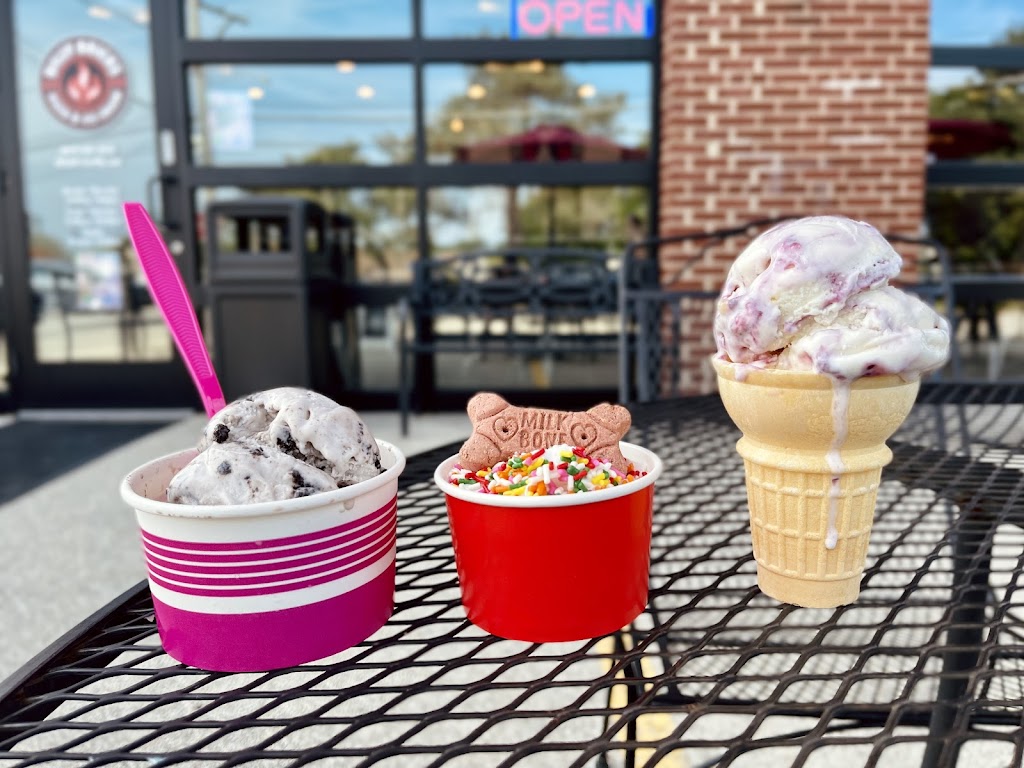 Billy Bricks Pizza & Ice Cream | restaurant | 428 Green Bay Rd, Highwood, IL 60040, USA | 8477808644 OR +1 847-780-8644