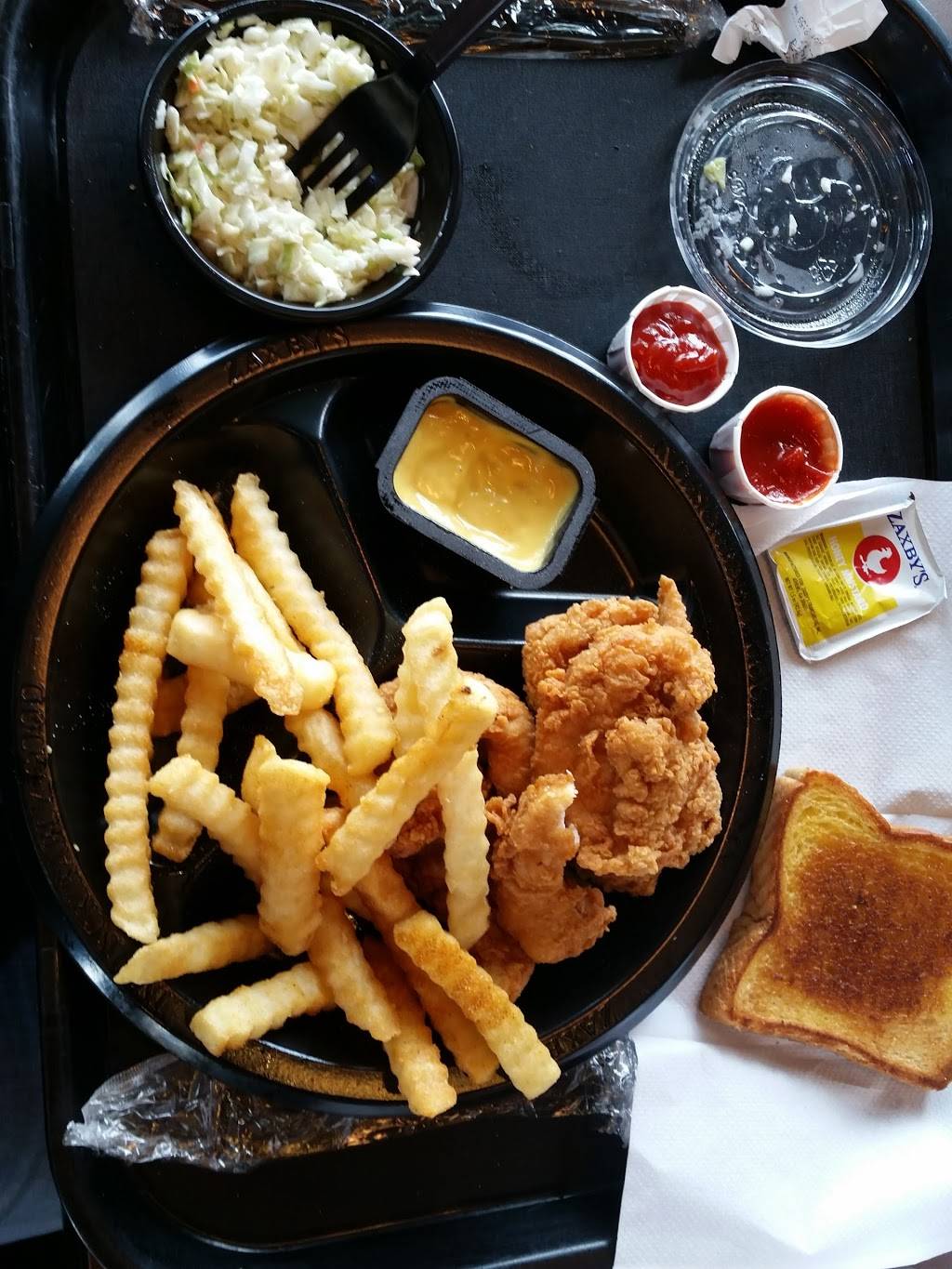 Zaxbys Chicken Fingers & Buffalo Wings | restaurant | 4002 Fort Campbell Blvd, Hopkinsville, KY 42240, USA | 2708862111 OR +1 270-886-2111