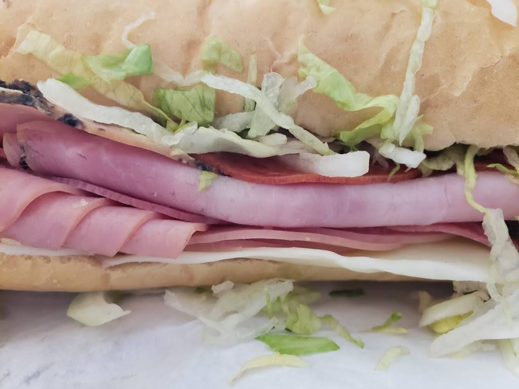 Lock Stock & Barrel | restaurant | 78 E Shenango St, Sharpsville, PA 16150, USA | 7249625503 OR +1 724-962-5503