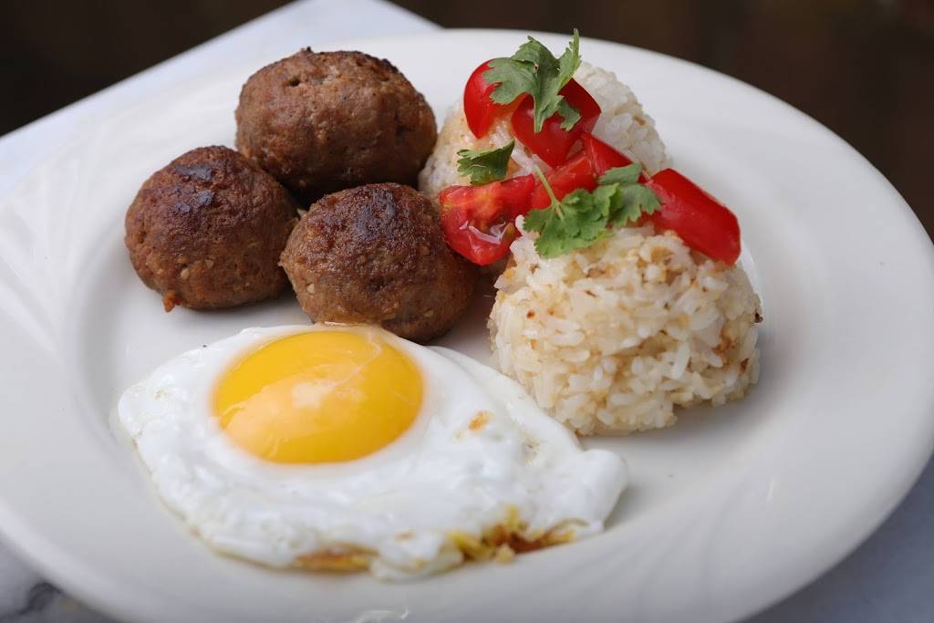 Lloyd Eats World | restaurant | 1202 W Winton Ave, Hayward, CA 94545, USA | 6503030459 OR +1 650-303-0459