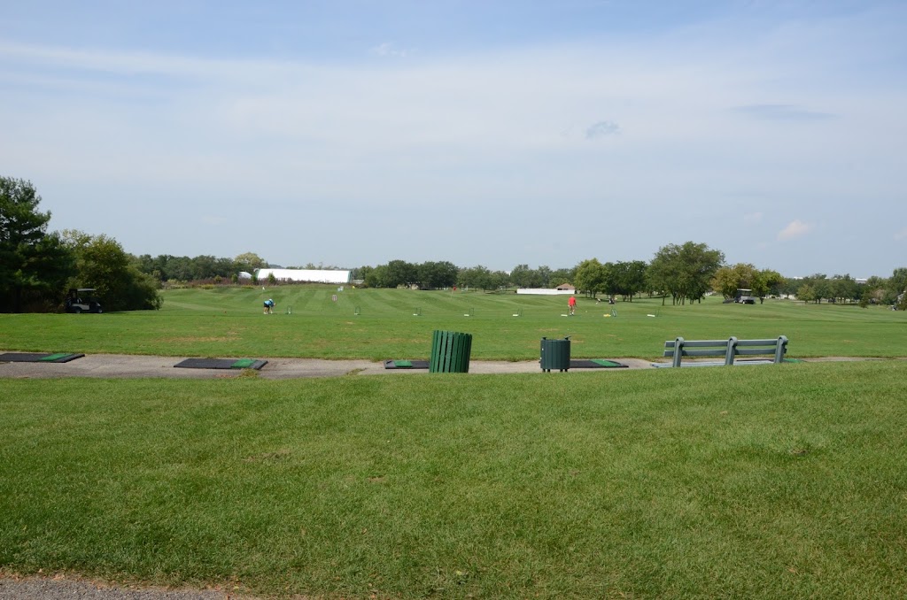 Links At Carillon Golf Course | restaurant | 21200 S Carillon Dr, Plainfield, IL 60544, USA | 8158862132 OR +1 815-886-2132