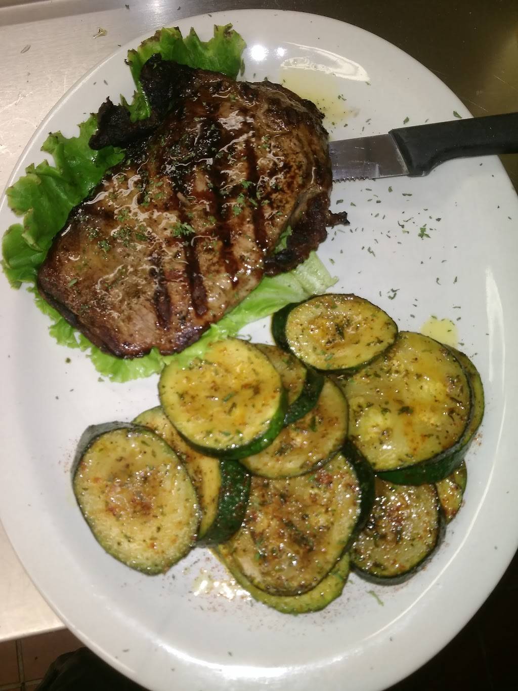 Bookers Bar and Grill | restaurant | 109 N Main St, Kirklin, IN 46050, USA | 7652795133 OR +1 765-279-5133