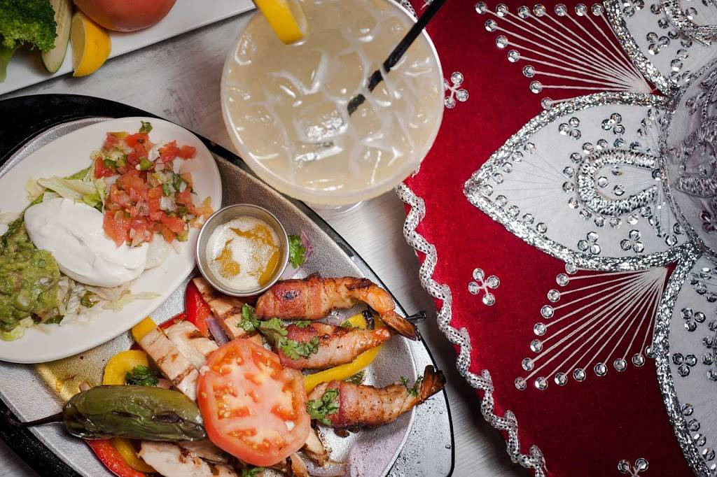 El Sabor Bar & Grill | night club | 10352 Festival Ln, Manassas, VA 20109, USA | 7034202864 OR +1 703-420-2864