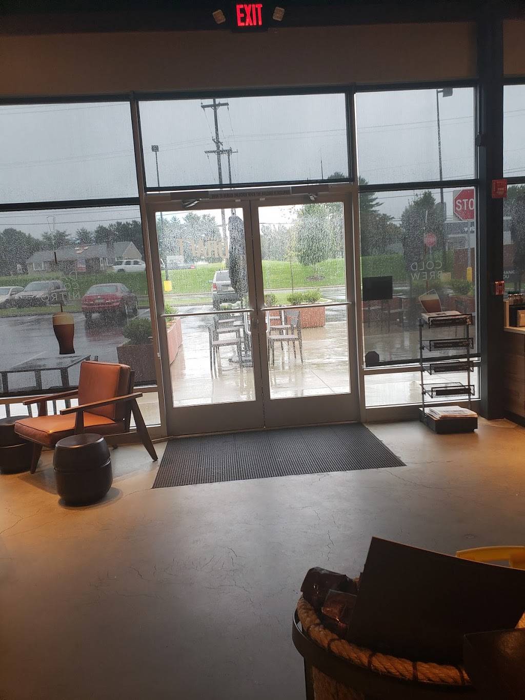 Starbucks | restaurant | 503 Commons Drive [P], Oxford, PA 19363, USA | 4847469463 OR +1 484-746-9463