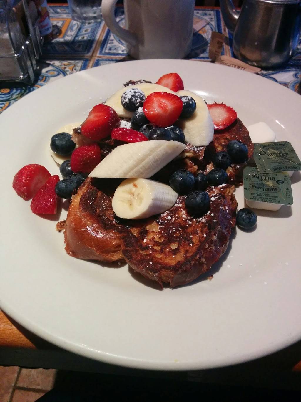 Lopez Bistro | cafe | 647 5th Ave, Brooklyn, NY 11215, USA | 9179091238 OR +1 917-909-1238