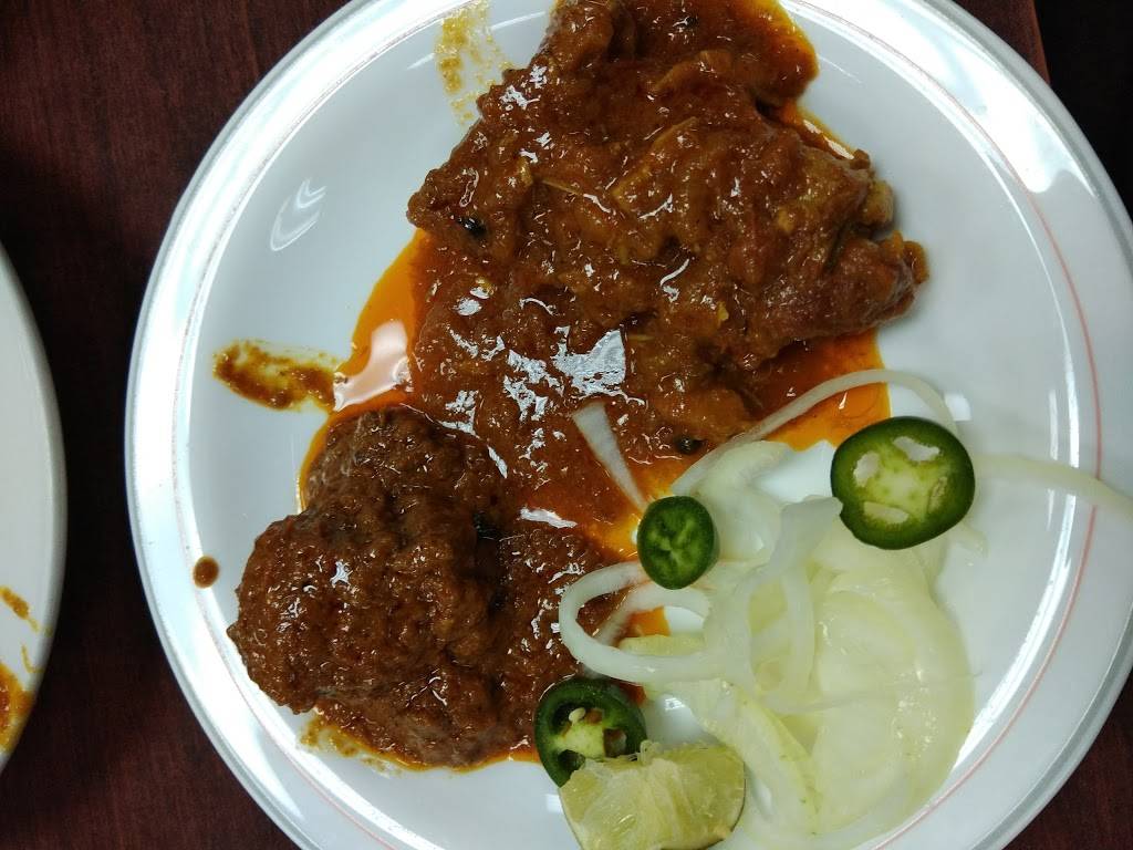 Pakeeza Restaurant | restaurant | 1011 N Orleans St, Chicago, IL 60610, USA | 3122667936 OR +1 312-266-7936