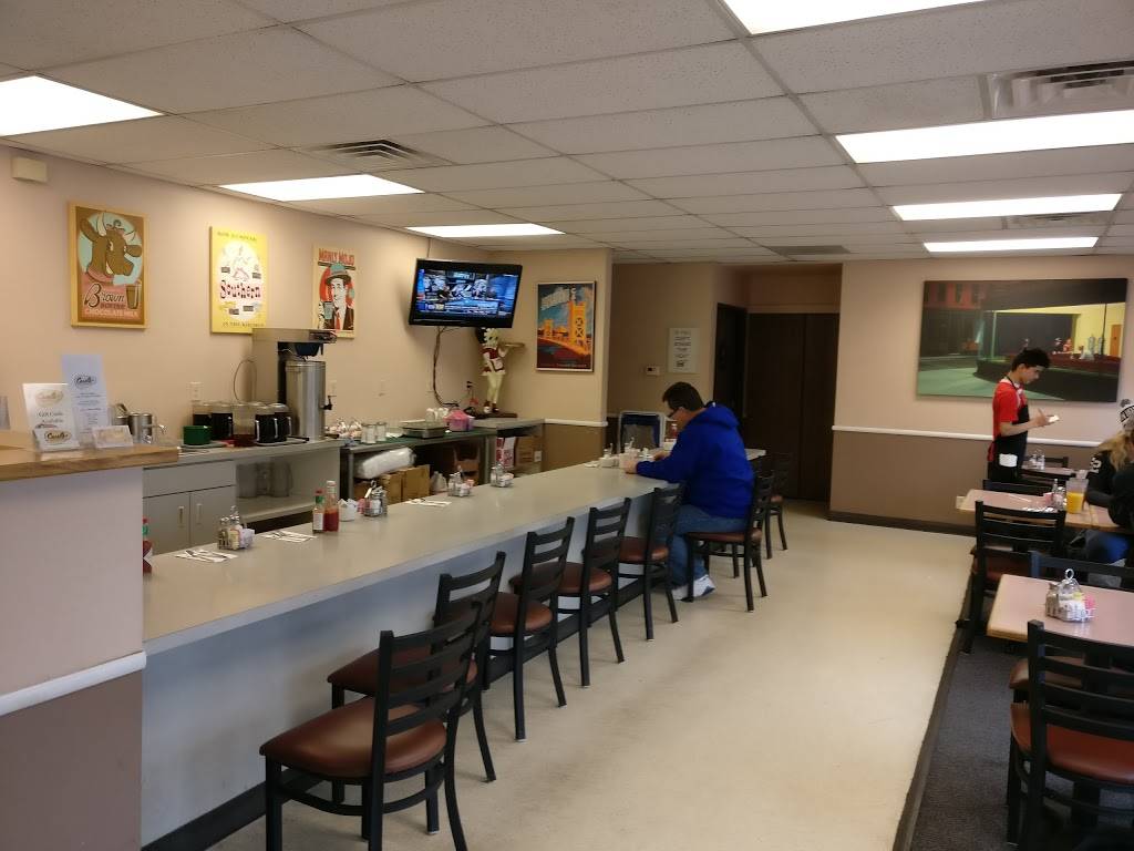 Carols Restaurant | restaurant | 1201 W Capitol Ave, West Sacramento, CA 95691, USA | 9163724631 OR +1 916-372-4631