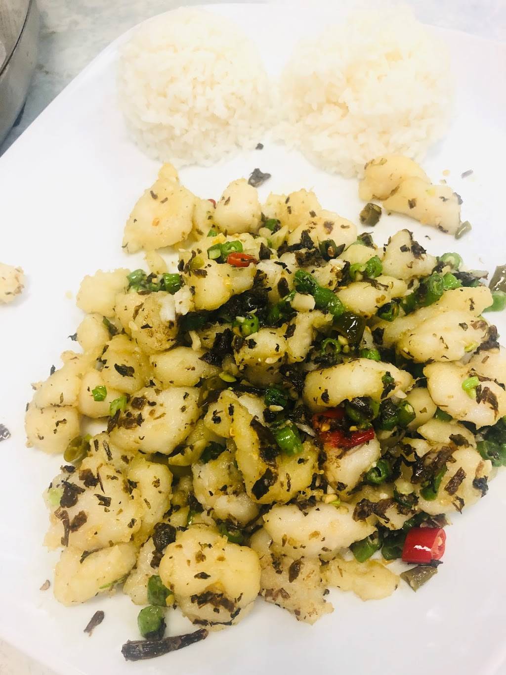 沸鱼莫蜀 | restaurant | 22511 Hwy 99, Edmonds, WA 98026, USA | 4256701071 OR +1 425-670-1071