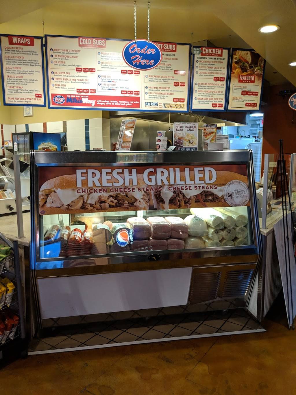 Jersey Mikes Subs | meal takeaway | 4715 Coffee Rd, Bakersfield, CA 93308, USA | 6615882711 OR +1 661-588-2711