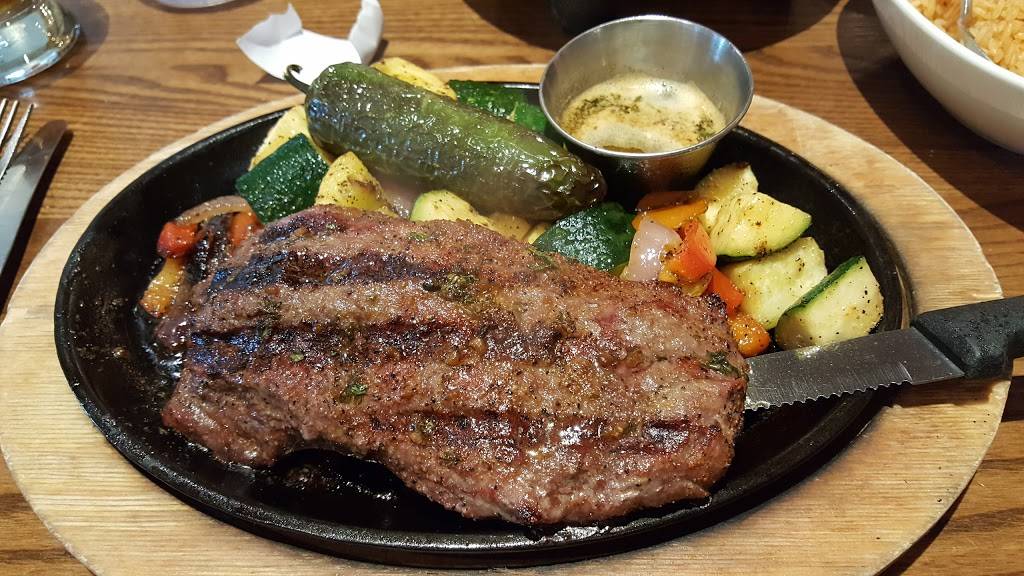 On The Border Mexican Grill & Cantina | meal takeaway | 890 E, TX-114, Roanoke, TX 76262, USA | 6825931746 OR +1 682-593-1746