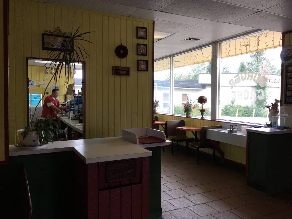 Burger Cache | restaurant | 2126 E Northern Lights Blvd, Anchorage, AK 99508, USA | 9072726973 OR +1 907-272-6973