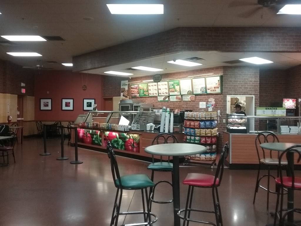 Subway | meal takeaway | 34520 16th Ave S, Federal Way, WA 98003, USA | 2538355757 OR +1 253-835-5757