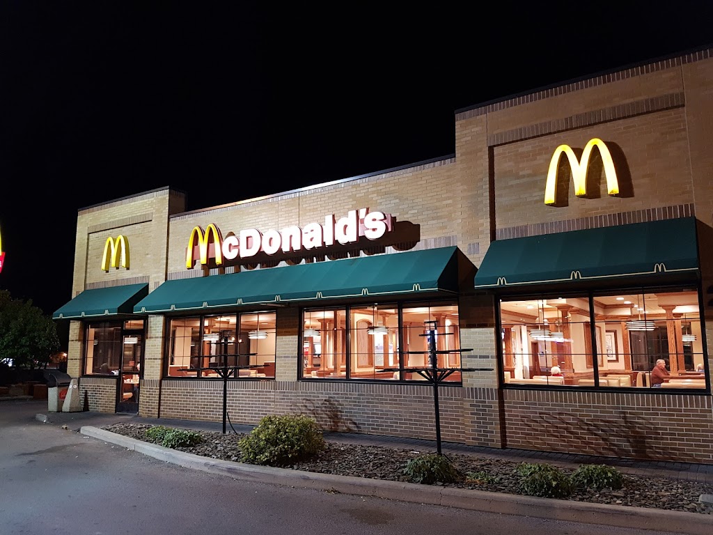 McDonalds | restaurant | 2223 W Main St, Rapid City, SD 57702, USA | 6053423483 OR +1 605-342-3483