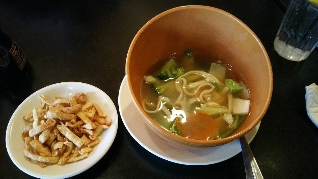 Simply Asia Foods | restaurant | 3950 S Carrier Pkwy #134, Grand Prairie, TX 75052, USA | 9722379811 OR +1 972-237-9811