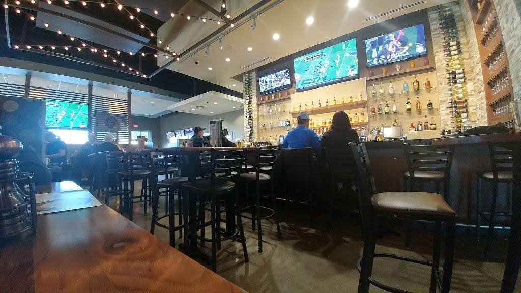 Hy-Vee Market Grille | restaurant | 16150 Pilot Knob Rd, Lakeville, MN 55044, USA | 9524239352 OR +1 952-423-9352