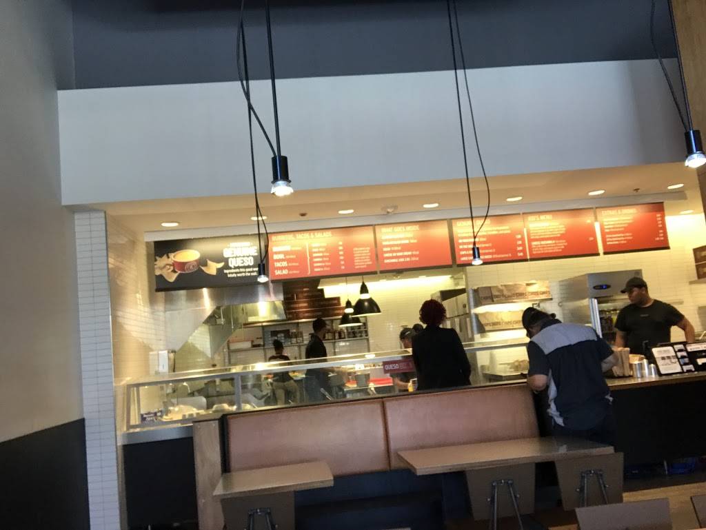 Chipotle Mexican Grill | restaurant | 10150 Reisterstown Rd #40, Owings Mills, MD 21117, USA | 4433949121 OR +1 443-394-9121