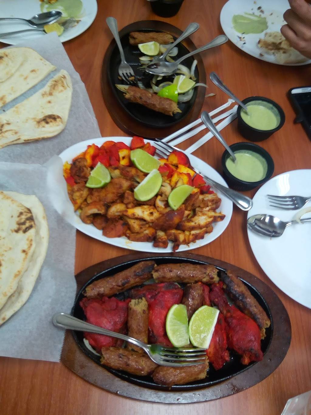 New Bilal Cuisine | restaurant | 1117 W Manchester Blvd G, Inglewood, CA 90312, USA | 3106414435 OR +1 310-641-4435