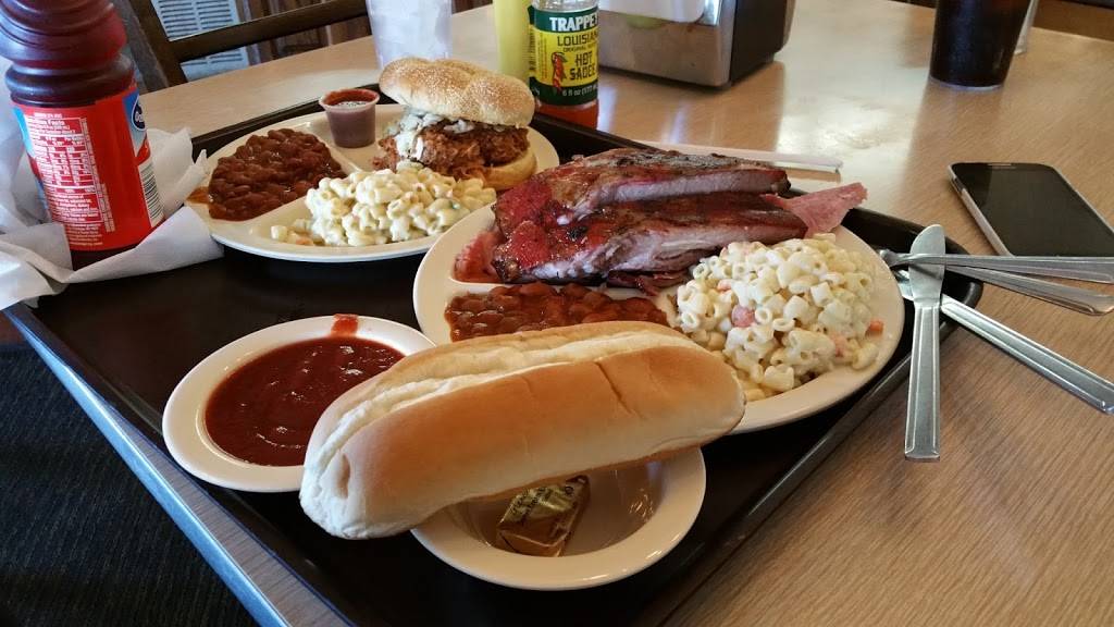 The Wrangler Family Barbecue | restaurant | 901 El Cajon Blvd, El Cajon, CA 92020, USA | 6194421170 OR +1 619-442-1170