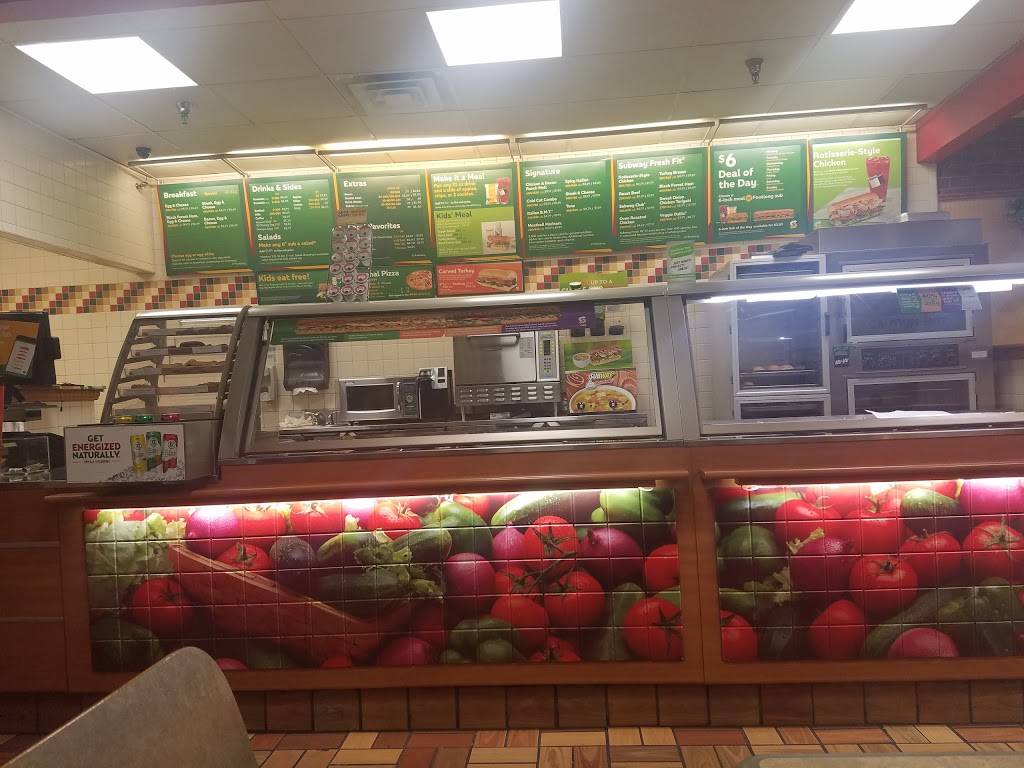 Subway Restaurants | restaurant | 9730 Abrams Road Ste 109 Forest Villa, Dallas, TX 75243, USA | 2143413055 OR +1 214-341-3055