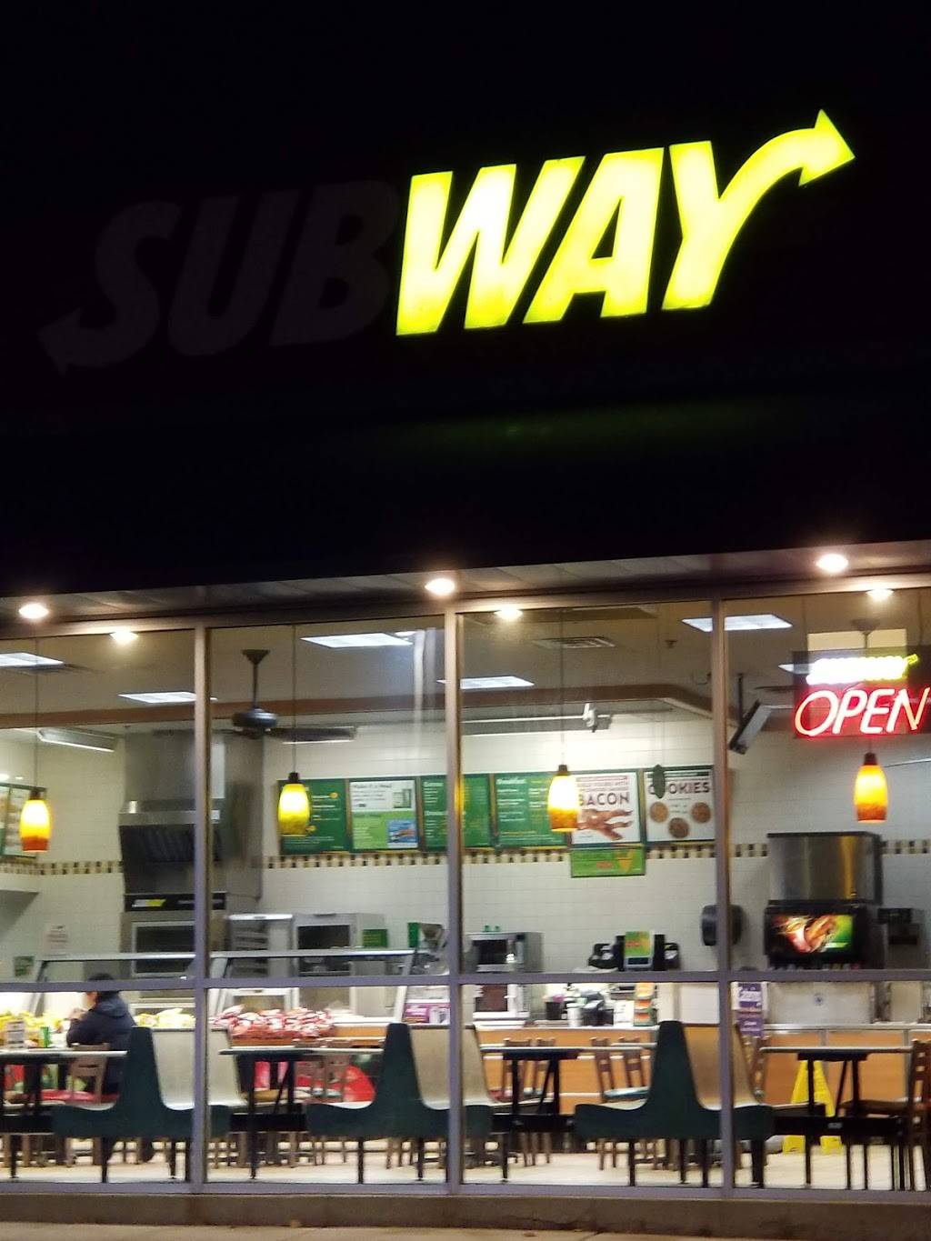 Subway Restaurants | restaurant | 8755 Columbine Rd, Eden Prairie, MN 55344, USA | 9522520053 OR +1 952-252-0053