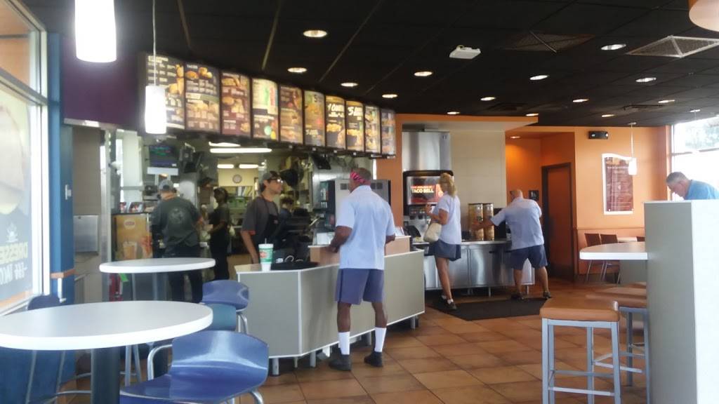 Taco Bell | meal takeaway | 600 NW 12th St, Moore, OK 73160, USA | 4057997622 OR +1 405-799-7622