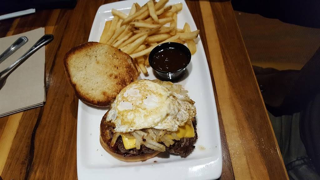 Applebees Grill + Bar | restaurant | 5290 US-30, Greensburg, PA 15601, USA | 7248342825 OR +1 724-834-2825