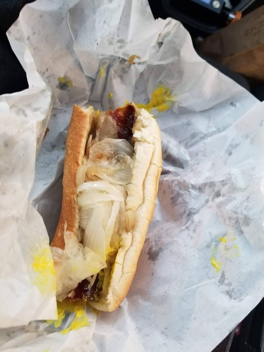 Maxwell Street Grill | restaurant | 7445 S State St, Chicago, IL 60619, USA | 7734877445 OR +1 773-487-7445