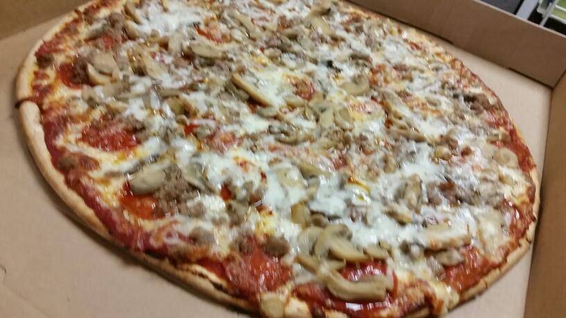 Bellshire Pizza | meal takeaway | 2504 Dickerson Pike b, Nashville, TN 37207, USA | 6158658396 OR +1 615-865-8396