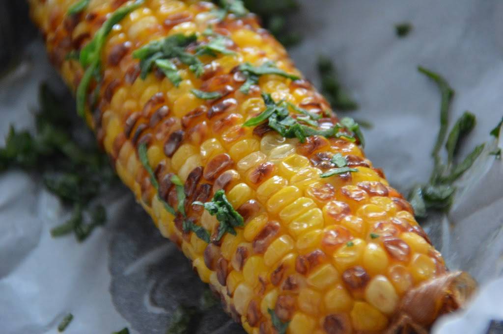 Victorias Kitchen | restaurant | 7304 Ogontz Ave, Philadelphia, PA 19138, USA | 2159271066 OR +1 215-927-1066