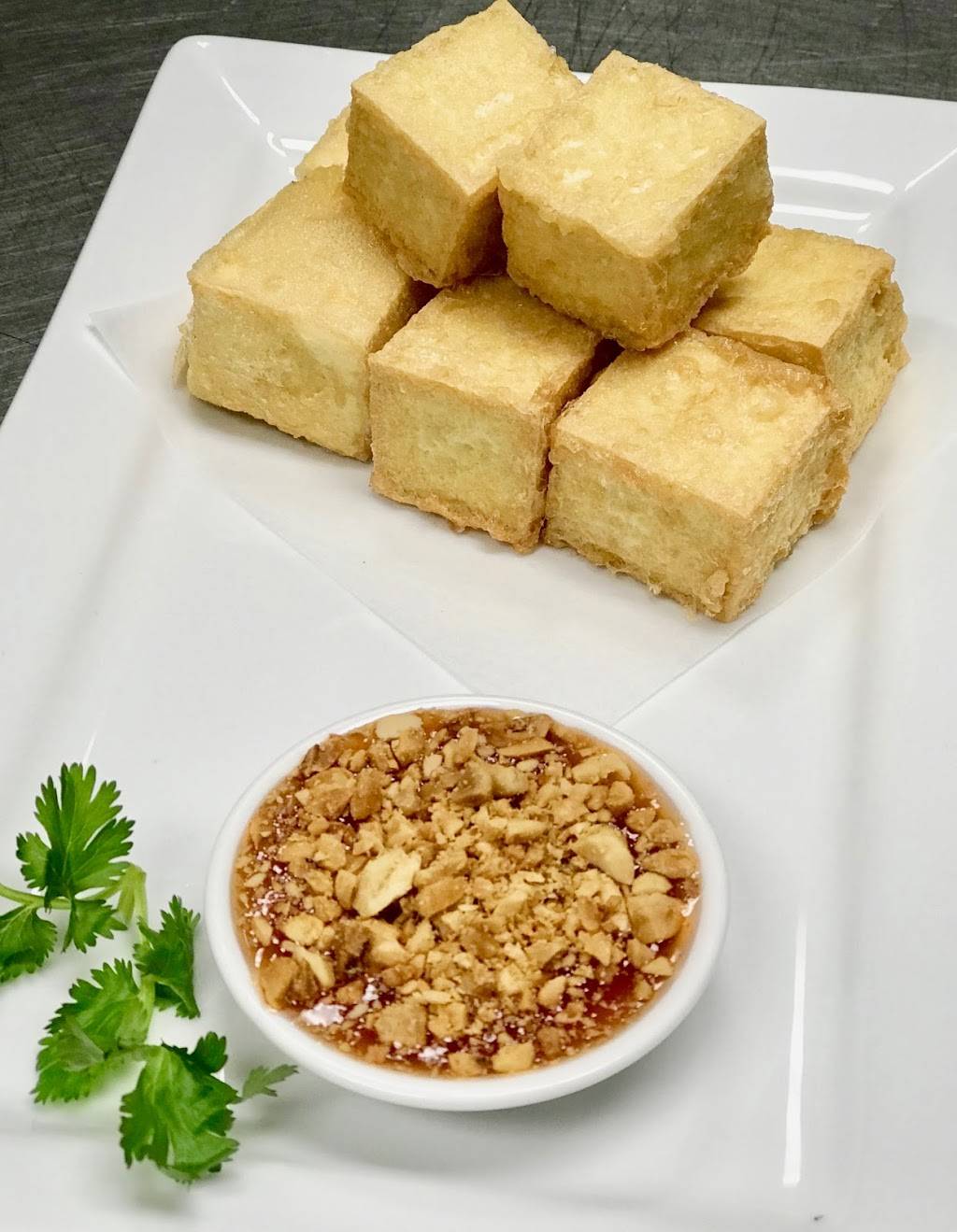 Khaosan Thai | restaurant | 3520 W 1st St, Santa Ana, CA 92703, USA | 7147604595 OR +1 714-760-4595