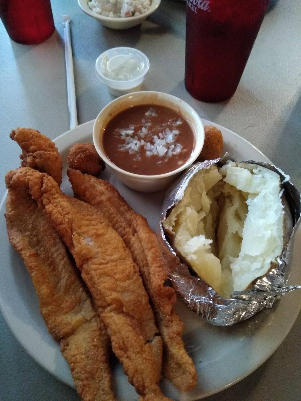 Harvest Family Restaurant | restaurant | 3124 W Andrew Johnson Hwy, Greeneville, TN 37743, USA | 4237988001 OR +1 423-798-8001