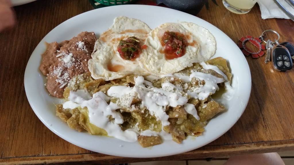 Cocina De Lupita | restaurant | Av Riveroll 1424, Centro, 22800 Ensenada, B.C., Mexico | 016461753477 OR +52 646 175 3477