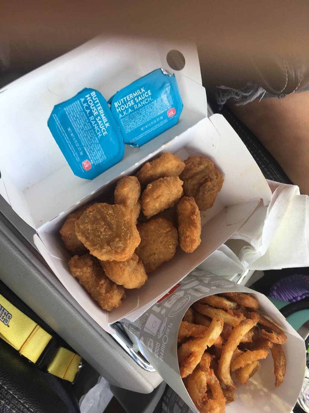 Jack in the Box | restaurant | 4859 Warden Ave, Honolulu, HI 96818, USA | 8084226887 OR +1 808-422-6887