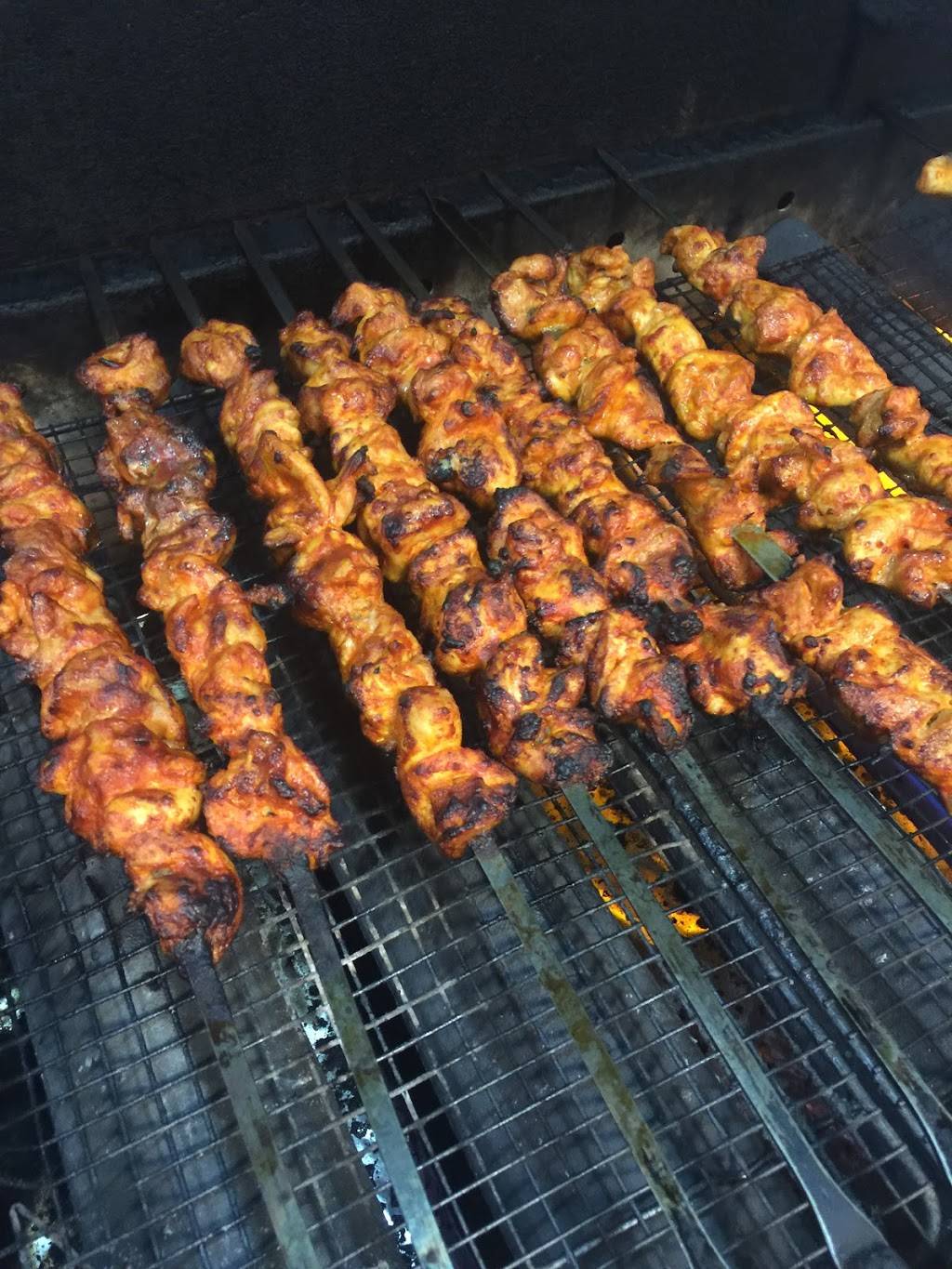 Bundoo Khan | restaurant | 2539 W Devon Ave, Chicago, IL 60659, USA | 8722419100 OR +1 872-241-9100