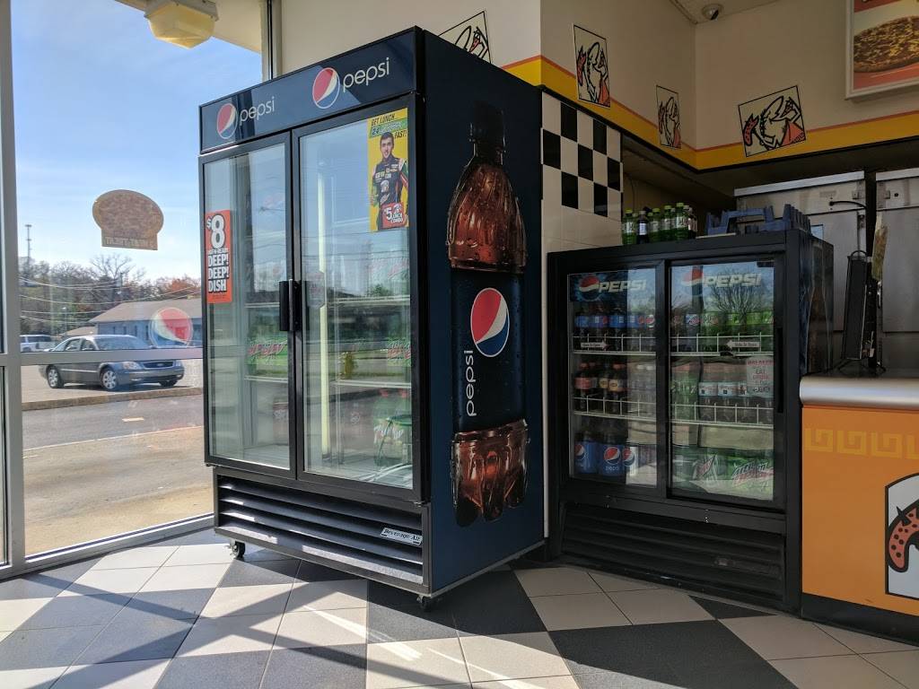 Little Caesars Pizza | meal takeaway | 510 Master St, Corbin, KY 40701, USA | 6065289998 OR +1 606-528-9998