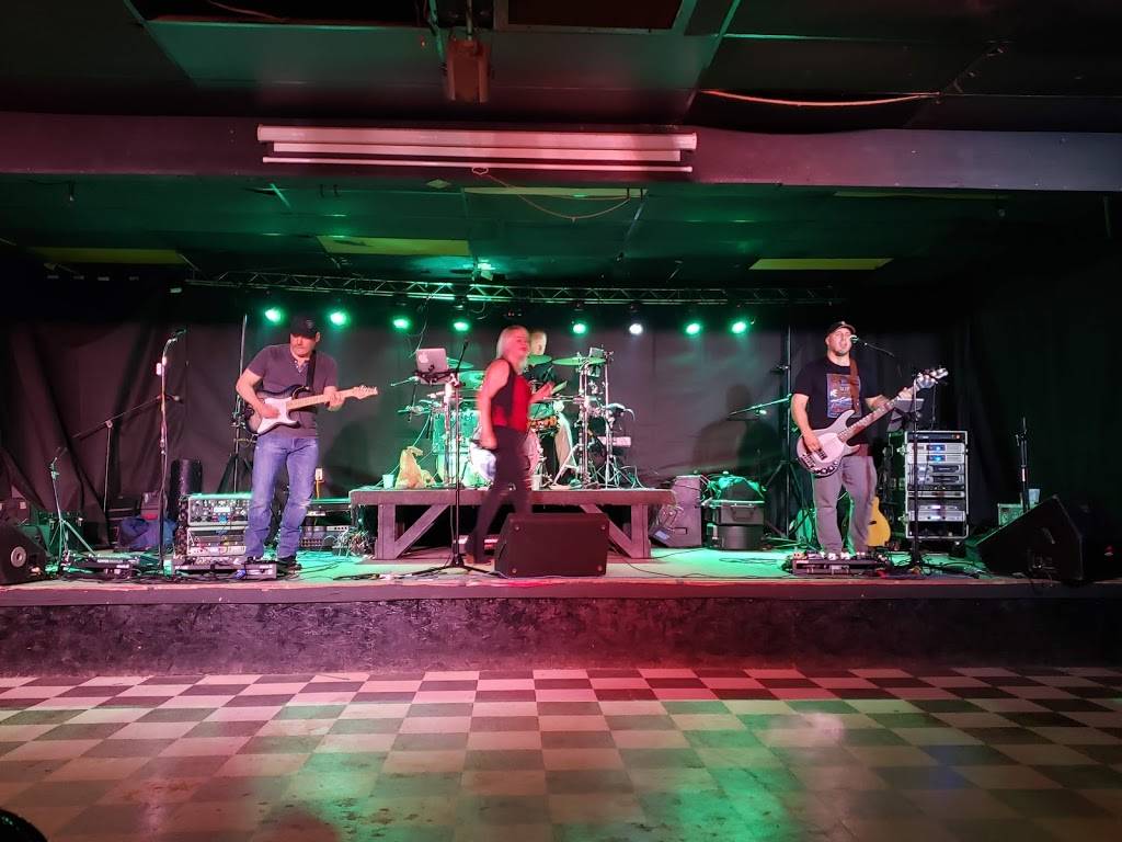 TPs Millers Bar & Grill | restaurant | 9394 Peterson Dr, Kimberly, AL 35091, USA | 2056470904 OR +1 205-647-0904