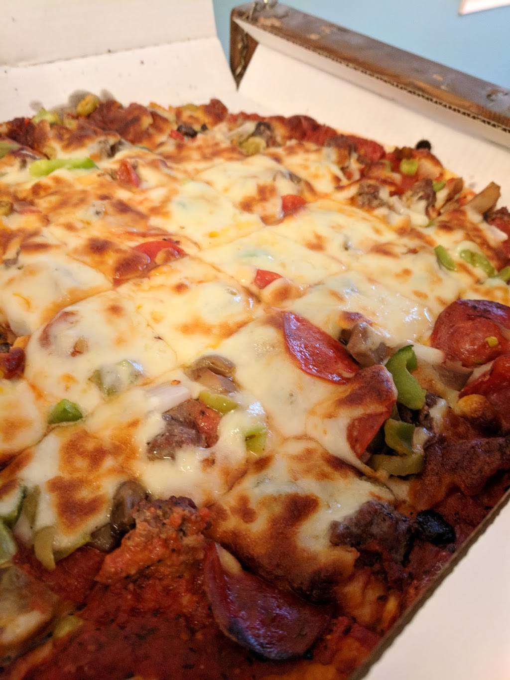 Angelos Pizza | meal delivery | 1668 White Bear Ave, St Paul, MN 55106, USA | 6517718484 OR +1 651-771-8484