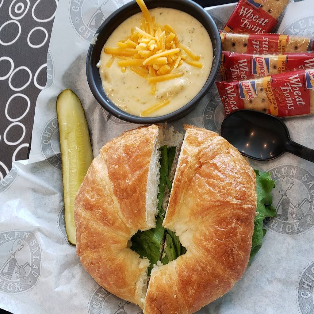 Chicken Salad Chick | restaurant | Vineland Pointe, 11587 Regency Village Dr, Orlando, FL 32821, USA | 4075375476 OR +1 407-537-5476