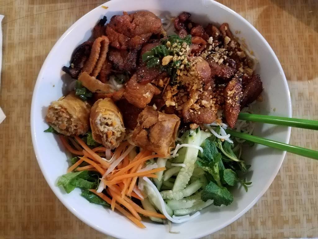 Pho Viet Nam | restaurant | 393 West Warner Road, Chandler, AZ 85225, USA | 4808550300 OR +1 480-855-0300