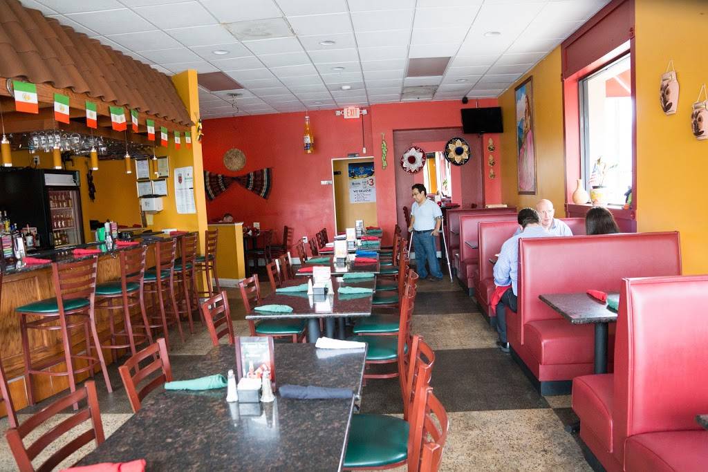 Cantina Mexicana | restaurant | 922 S Walter Reed Dr, Arlington, VA 22204, USA | 5719706571 OR +1 571-970-6571