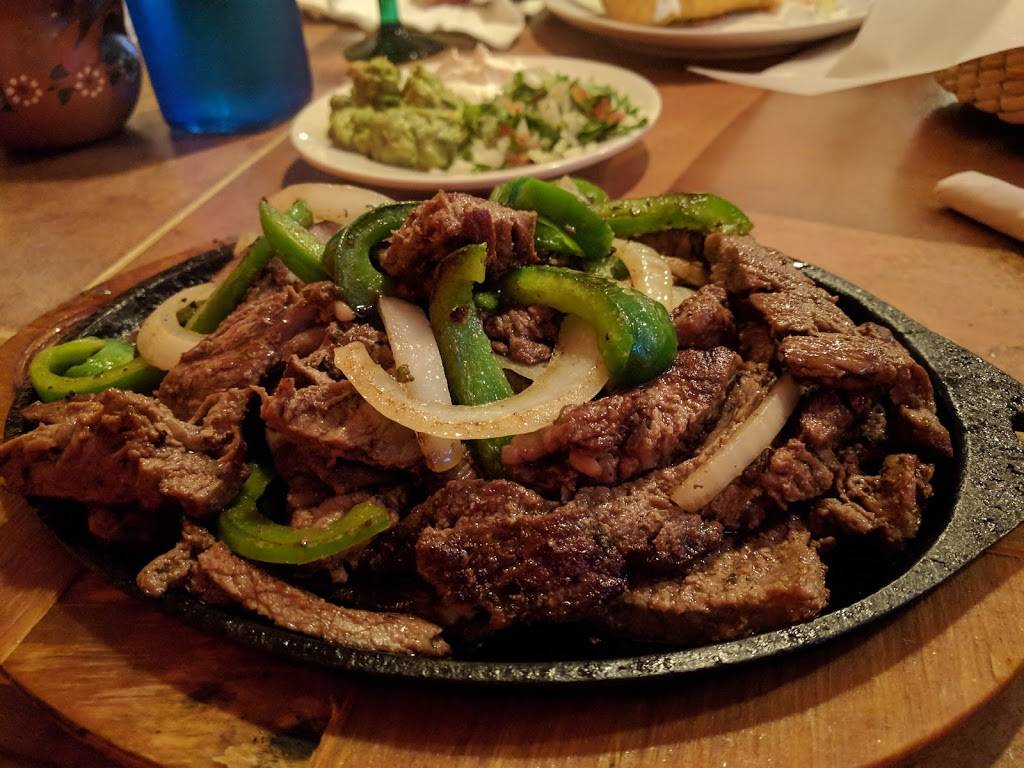 Dulcinea Bar and Grill | restaurant | 9103 Gaither Rd, Gaithersburg, MD 20877, USA | 2408014965 OR +1 240-801-4965