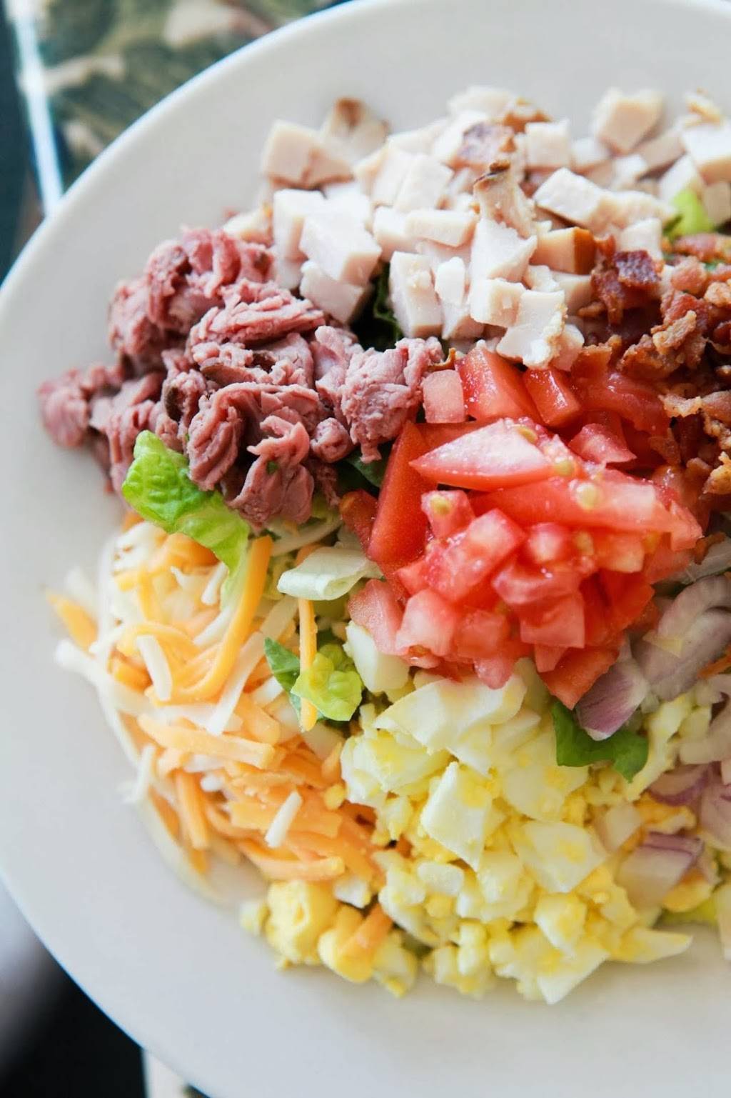 Peachs Restaurant - Ellenton | restaurant | 2207 60th Ave E, Ellenton, FL 34222, USA | 9417217838 OR +1 941-721-7838