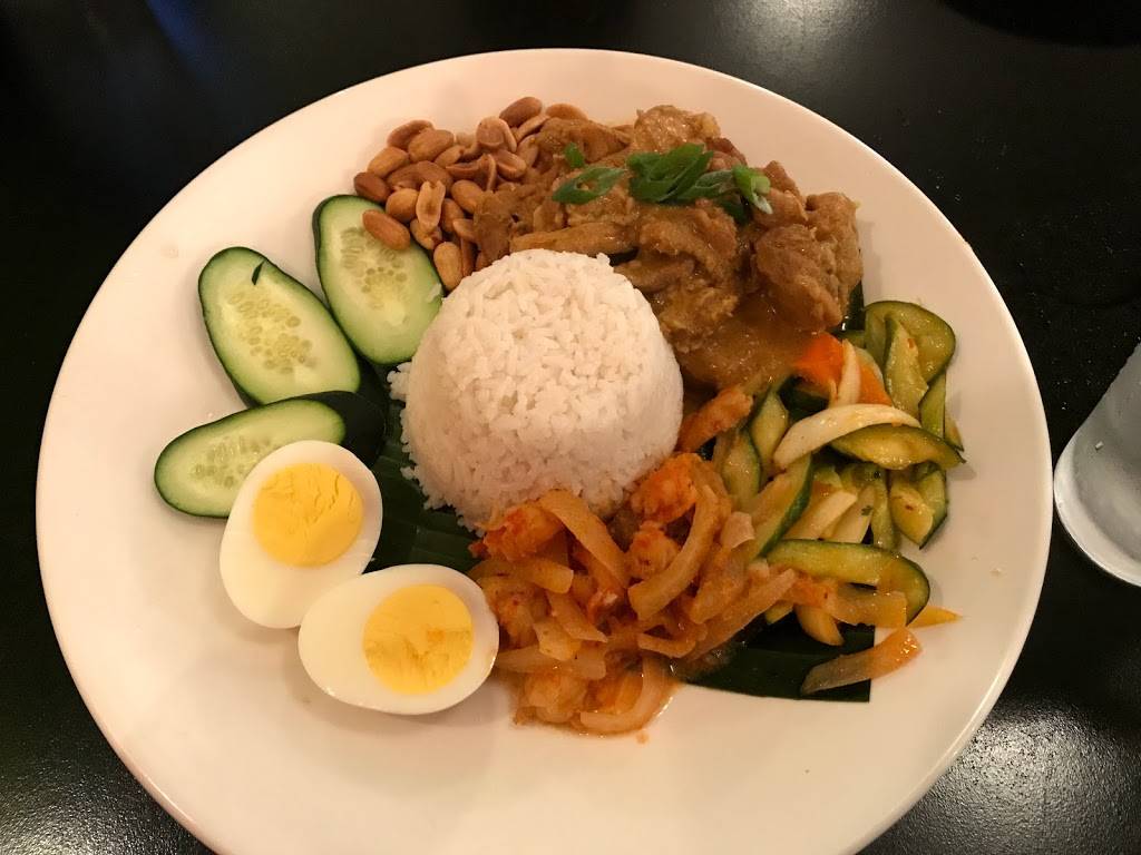 Yellow Ginger Asian Kitchen | restaurant | 2100 Poinsett Hwy, Greenville, SC 29609, USA | 8646057551 OR +1 864-605-7551