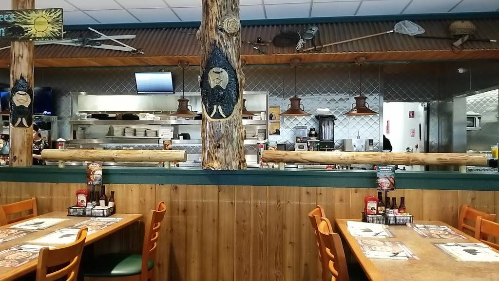 Colma Black Bear Diner | restaurant | 4927 Junipero Serra Blvd, Colma, CA 94014, USA | 4157695522 OR +1 415-769-5522