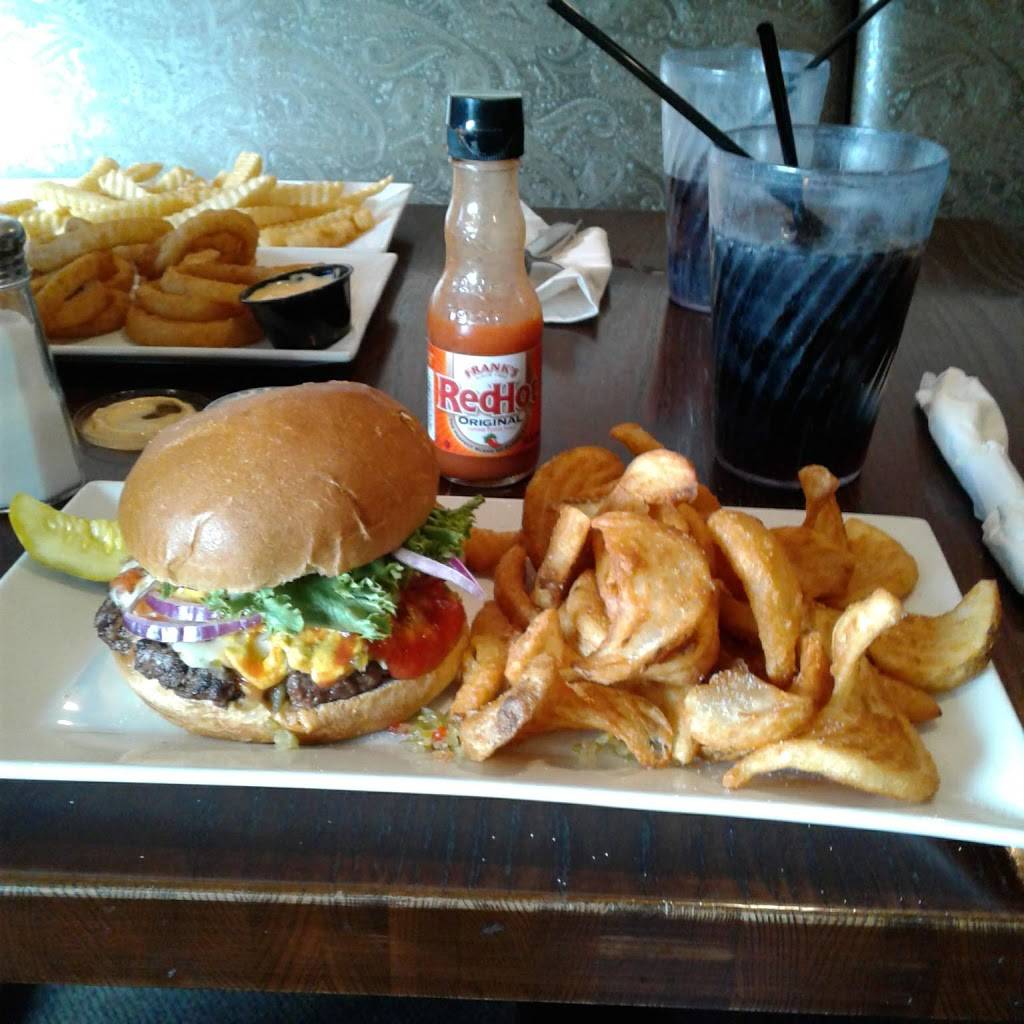 Katys Fly-In Restaurant | restaurant | 4836 US-219, Great Valley, NY 14741, USA | 7162652040 OR +1 716-265-2040